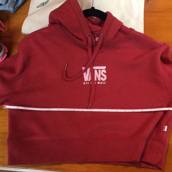 ❤️🍒👠 NWOT Vans cropped sweatshirt! 💄🎒❤️ - Picture 5 of 5